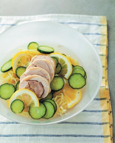夏に食べたい【冷たい中華麺】さっぱり＆栄養満点レシピ2選「海鮮」「鶏ラーメン」（サムネイル画像3）