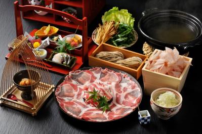 【心と体を癒す、温泉宿紀行】定額で温泉三昧が楽しめる「界の定期券」で夏疲れ解消の旅！泉質自慢の「界 霧島」「界 遠州」へ（サムネイル画像2）