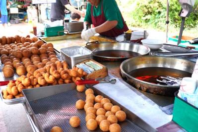韓国ドラマ「キング・ザ・ランド」に登場した昔ながらの食堂で野菜たっぷりの定食を。地方ならではの青空市場も！（サムネイル画像14）