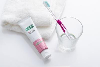 「ハグキが下がってきた」の悩みは加齢のせい？ あまり知られていない真実とは？