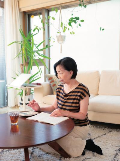 ［後編］月12万円の年金のみで生活するショコラさん・67歳。楽しく節約する家計簿を公開！（サムネイル画像2）