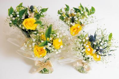 フランス流 節約術。花瓶のいらない「小さな手作りブーケ」を吉村葉子さんが指南