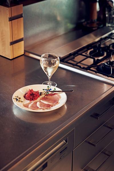 【後編】大人のひとり暮らし「台所にいる時間が幸せです」文筆家  ツレヅレハナコさん（サムネイル画像4）