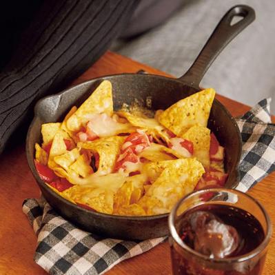 ネトフリを見ながら片手でも食べられる！ 簡単【メキシカン】2選「ナチョス」「タコス」（サムネイル画像2）