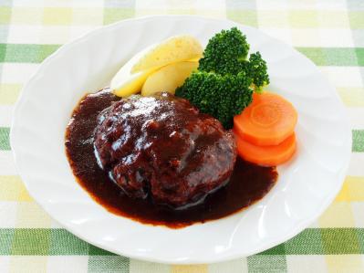 太りやすい肉料理は「ハンバーグ or ステーキ」？｜管理栄養士監修【ダイエット中の食事】（サムネイル画像4）