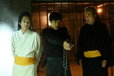 【VIVANT第9話】林遣都の演技に注目が集まる。「役所広司になるのに違和感がなくなってきた」の声も（サムネイル画像2）