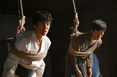 【VIVANT第10話】祠を見ると新たな別班饅頭が！福澤監督の構想通り第3部まで作られるのか（サムネイル画像2）