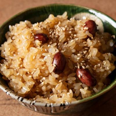 料理研究家　しらいのりこさんの【普段のごはんをさらにおいしくしてくれるお取り寄せ】江口だんごのしょうゆおこわ／福光屋の料理酒（サムネイル画像3）