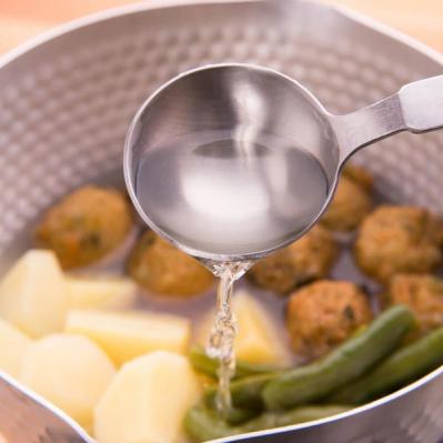 料理研究家　しらいのりこさんの【普段のごはんをさらにおいしくしてくれるお取り寄せ】江口だんごのしょうゆおこわ／福光屋の料理酒（サムネイル画像5）