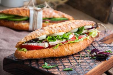 太りやすいのは「食パン or フランスパン」？｜管理栄養士監修【ダイエット中の食事】（サムネイル画像5）