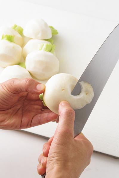 秋野菜たっぷり！心身ともに癒される　かぶと鶏手羽のゆずこしょう煮（サムネイル画像2）