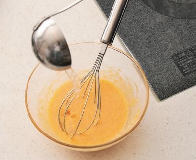 牛乳、生クリームを使わずに濃厚！【カルボナーラ】「パスタ世界一」弓削シェフの至福の家イタリアン（サムネイル画像6）