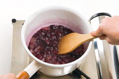 【驚きの簡単レシピ】品種は何でもOK！手作りぶどうジャム＆シロップの作り方（サムネイル画像4）