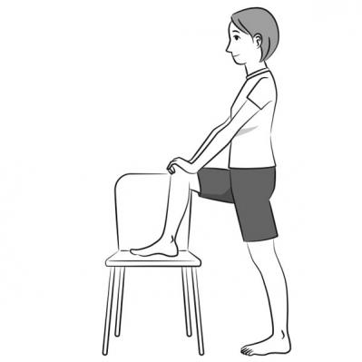 「足がつる！」を日頃から防ぐ「波止場のポーズ」とは？【こむら返り】（サムネイル画像2）