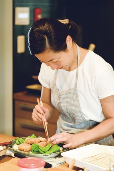 秋野菜たっぷりレシピ。冷めてもおいしい！滋味深い、里芋の和風コロッケ（サムネイル画像4）