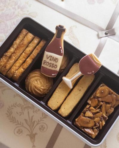 料理研究家　さわだたかこさんのお取り寄せ【お酒にも合う大人のクッキー】chouchou／銀座ハプスブルク・ファイルヒェン（サムネイル画像2）