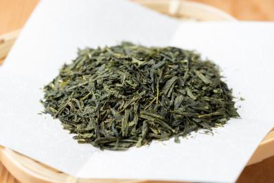 捨てるなんてもったいない！緑茶の茶殻の健康効果と食べ方。医師が監修【緑茶ダイエット】（サムネイル画像）