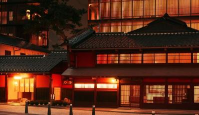 【心と体を癒す、温泉宿紀行】タグつき蟹、九谷焼、金継ぎ体験。冬の加賀を堪能する温泉旅館「界 加賀」の2泊3日旅（サムネイル画像12）