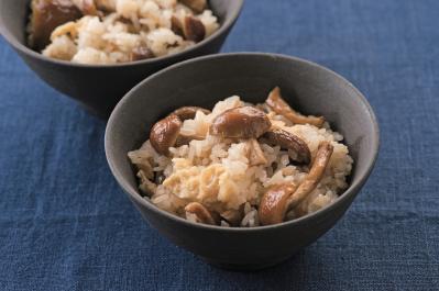 旬を味わう【きのこの主食＆汁物】ほっこり和食2選「なめこと油揚げの炊き込みご飯」「沢煮椀」