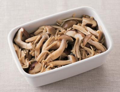 今が旬！【きのこの作りおき】毎日のおかず作りがラクになる「だししょうゆ煮」とアレンジレシピ（サムネイル画像2）
