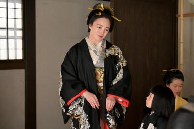 【大奥】治済（仲間由紀恵）のサイコパスぶりに震撼。言いなりだった家斉（中村蒼）に“志”が芽生える