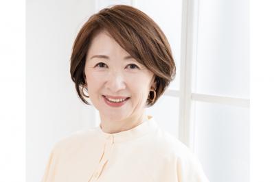 【50代からのショートボブ】スタイリングのポイントつき！ 2023年冬の最旬ヘアスタイル