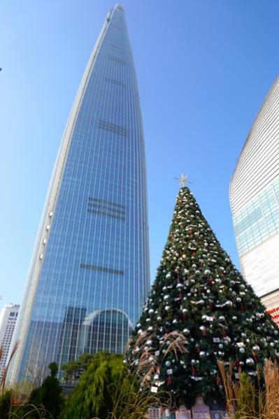 ソウルはクリスマス一色！ロッテが総力を注ぐ蚕室のクリスマス広場／松理団ギルの人気カフェ（サムネイル画像2）