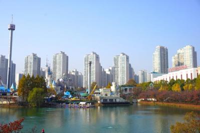 ソウルはクリスマス一色！ロッテが総力を注ぐ蚕室のクリスマス広場／松理団ギルの人気カフェ（サムネイル画像7）