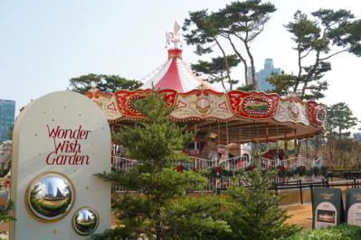 ソウルはクリスマス一色！ロッテが総力を注ぐ蚕室のクリスマス広場／松理団ギルの人気カフェ（サムネイル画像3）