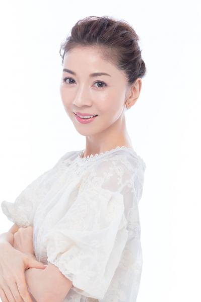 君島十和子さん57歳の美肌の秘訣とは？ おすすめのスキンケアコスメも紹介（サムネイル画像2）