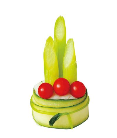 【大人かわいい飾り切り】新年の食卓を華やかに彩る「お正月プレート」（サムネイル画像4）