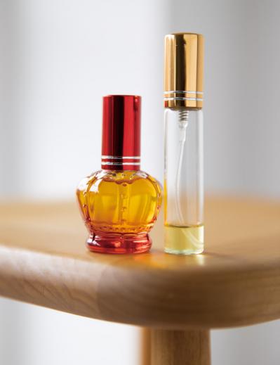 【50代の冬のお出かけスタイル】全身を3色までに抑え、上品にまとめて｜西崎安妃子さん・53歳（サムネイル画像6）