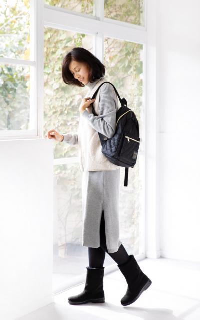 【50代の冬のお出かけスタイル】断捨離でおしゃれもリセット。残したのは着心地のいい服のみ｜能村貴子さん・53歳（サムネイル画像2）