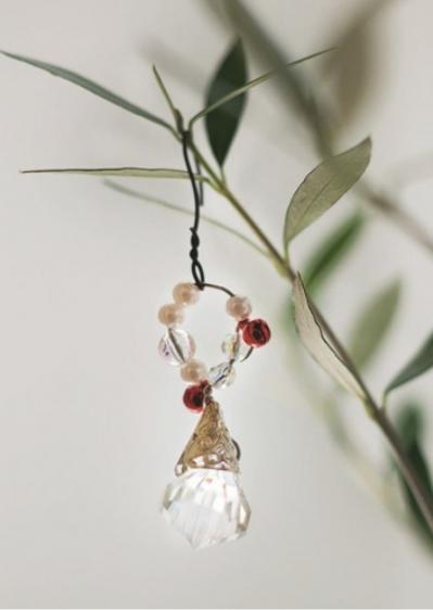 平和の象徴のハーブ【オリーブのクリスマスツリー】キラキラと輝くオーナメントで明るい気持ちに！（サムネイル画像3）