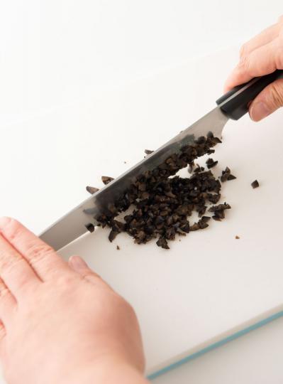 【年末年始の簡単ごちそうレシピ】作りおきしてアレンジもできる「鯛のレモンワイン蒸し」（サムネイル画像3）