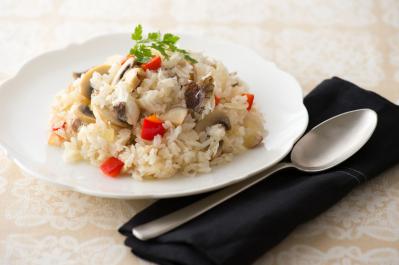 【年末年始の簡単ごちそうレシピ】作りおきしてアレンジもできる「鯛のレモンワイン蒸し」（サムネイル画像6）