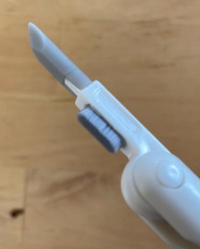 【スリコ】のPCクリーニングツールセットで、キーボードの埃もスマホのすみっこもスッキリ！（サムネイル画像4）