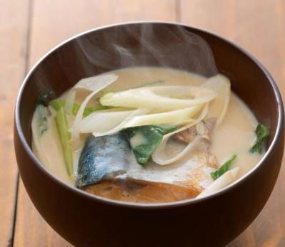 さば缶で作る美味しいみそ汁２選。缶汁を使いきるから栄養も逃さない（サムネイル画像3）