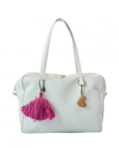 【大人ひとり旅】「hal」店主・後藤由紀子さんの「器をめぐる益子の旅」の装いと持ち物を公開（サムネイル画像4）