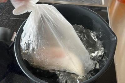 【スリコ】の耐熱調理袋。湯煎調理やレンチンに重宝！災害時の備えにストックも（サムネイル画像3）