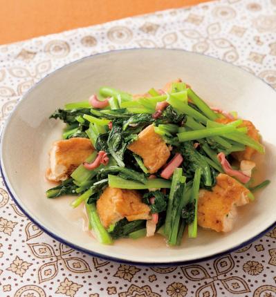 【栄養たっぷり青菜レシピ】小松菜の簡単、おいしい主菜2選「スパニッシュオムレツ」「小松菜と厚揚げの塩辛炒め」（サムネイル画像4）