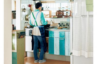 年金月5万円で生活する紫苑さんの、住まいとお金のストーリー。「節約は創造的な行為です」【2024年お金部門TOP10】