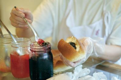 【大人ひとり旅】「hal」店主・後藤由紀子さんが陶芸の町の歴史に触れる「益子の旅」1日目（サムネイル画像6）