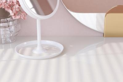 顔のたるみ対策に、ハイフ、糸リフト、フェイスリフト。大事なのは、どの方法が自分に合うかということ