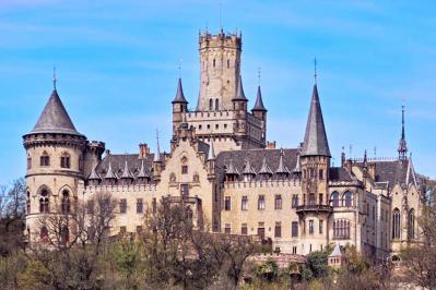 誕生日プレゼントにお城をもらったら？【マリエンブルク城】を贈ったゲオルク5世とマリー王妃の物語