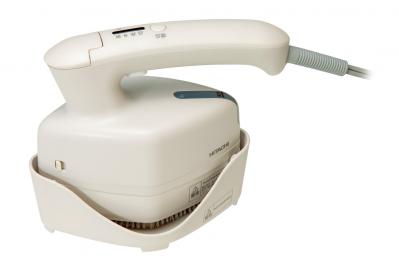 出かける前にさっとシワが伸ばせる【衣類スチーマー】3選。50代からは軽くておしゃれな一台を｜家電のプロ・神原サリーさんおすすめ（サムネイル画像10）