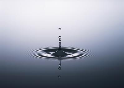 特徴 1 : 3つの独自素材＋11種のアミノ酸をバランスよく配合（サムネイル画像）