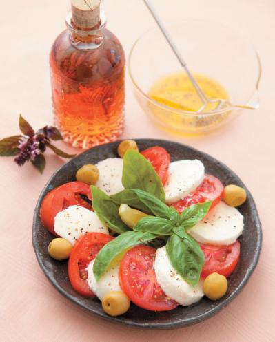 【ガーデニング】育てて楽しいハーブ【バジル】の栽培方法と活用アイデア3選（サムネイル画像7）