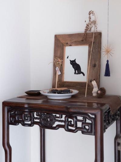 【モノがあっても心地いい家】フードコーディネーター・こてらみやさんの実例「思い出のアンティークと小物をバランスよく配置」【前編】（サムネイル画像8）