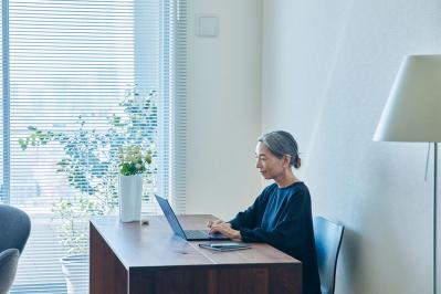 58歳 エッセイスト 広瀬裕子さんの暮らし【後編】「不要なものを減らすことで生まれる心地よさ」